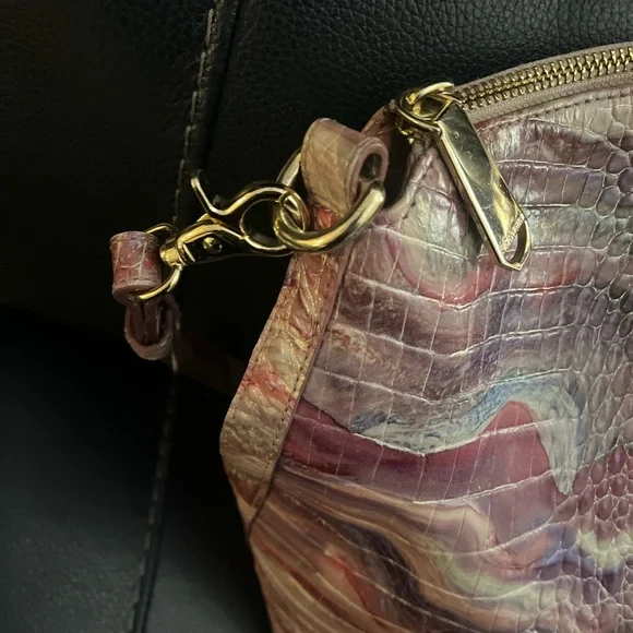 Authentic Brahmin Blue and Red Shoulder Bag with Textured Finish - Picture 11 of 13